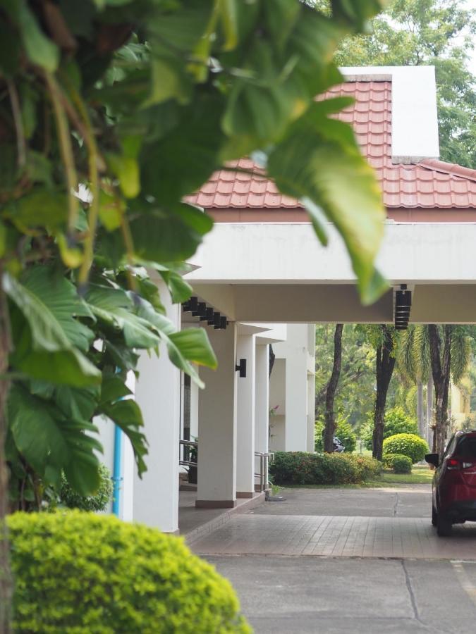 Phuphanplace Hotel Ban Phang Khwang Tai Zewnętrze zdjęcie