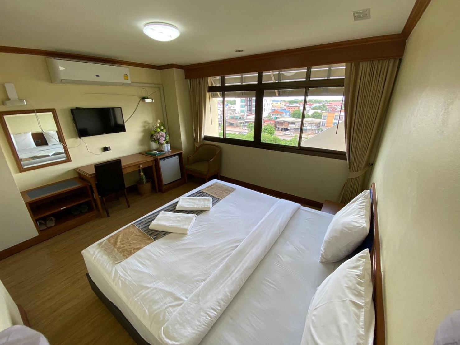 Phuphanplace Hotel Ban Phang Khwang Tai Zewnętrze zdjęcie
